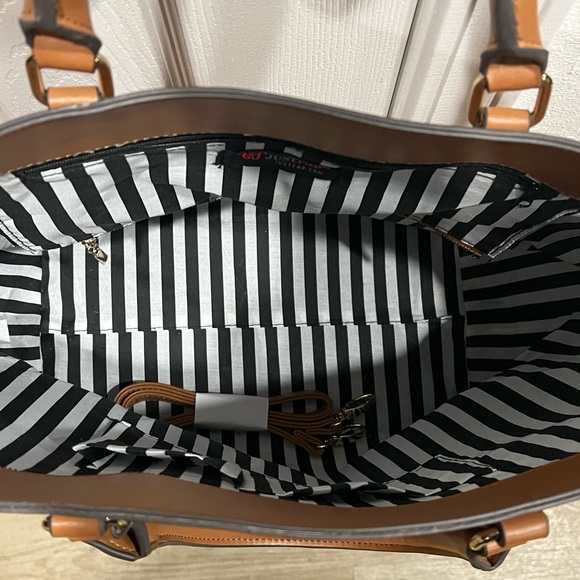 Over Sized Tote - Picture 4 of 4